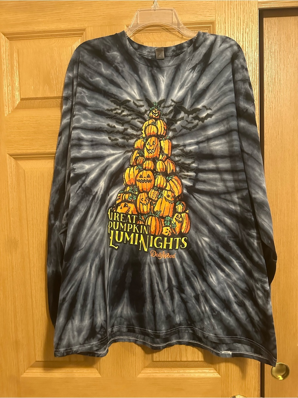 Gildan Black and Gray Tie-Dye Long Sleeve Tee with Pumpkin Stack Graphic